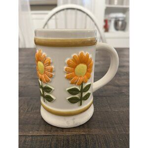 Vintage MOD DAISY Flower Power Mug Coffee Cup Kitchen Decor MCM Hippie
